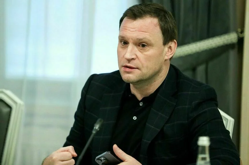 Сергей Пахомов.