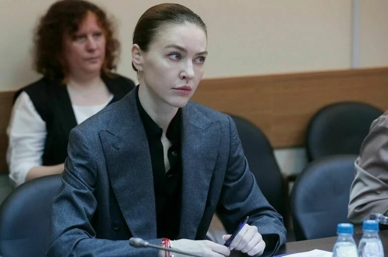 Депутат Аршинова: В Молдавии уже замечены французские военные