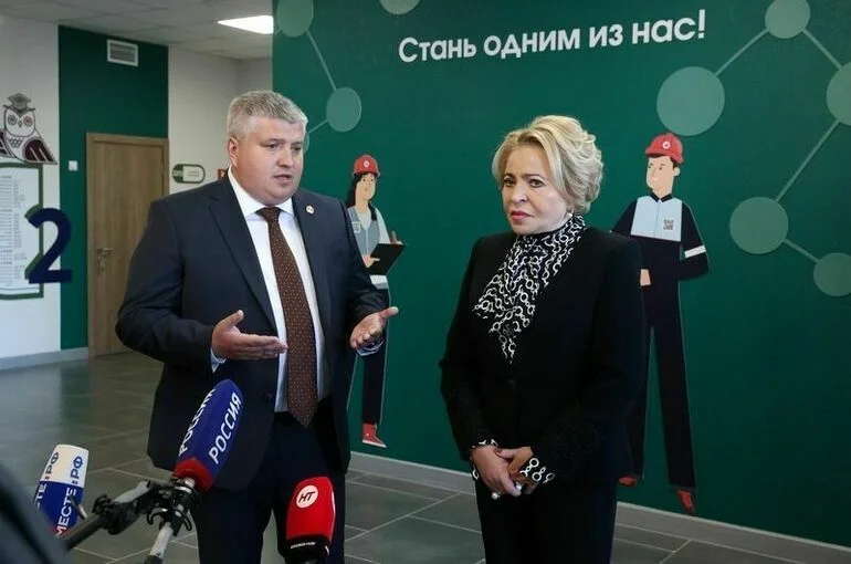 Валентина Матвиенко посетила в Великом Новгороде Дом музыки