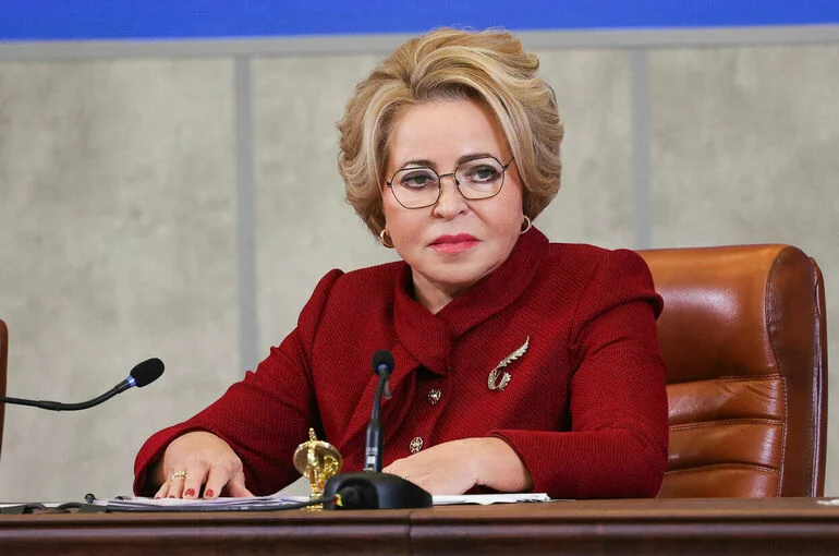 Валентина Матвиенко предложила определить ответственных за каждый памятник   