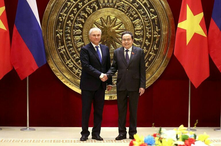 Володин пригласил спикера парламента Вьетнама выступить в Госдуме