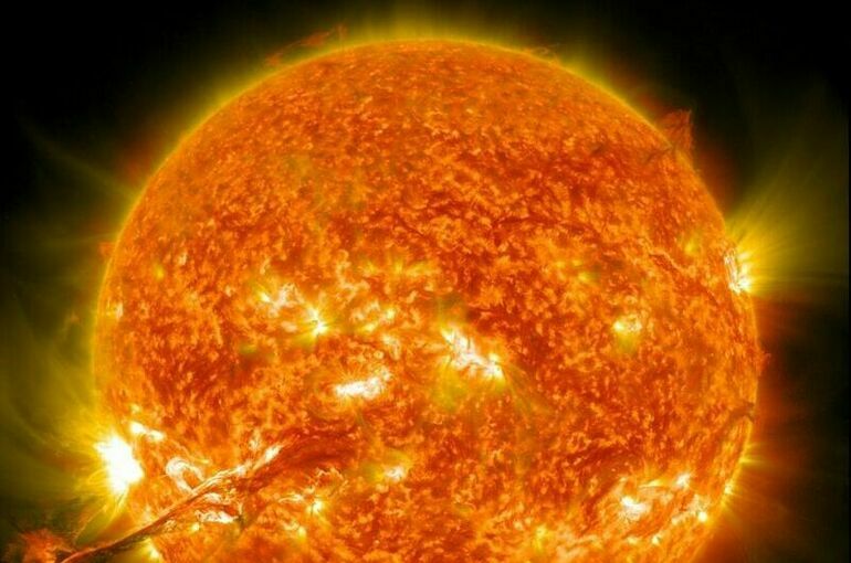 На Земле началась самая сильная c июня магнитная буря