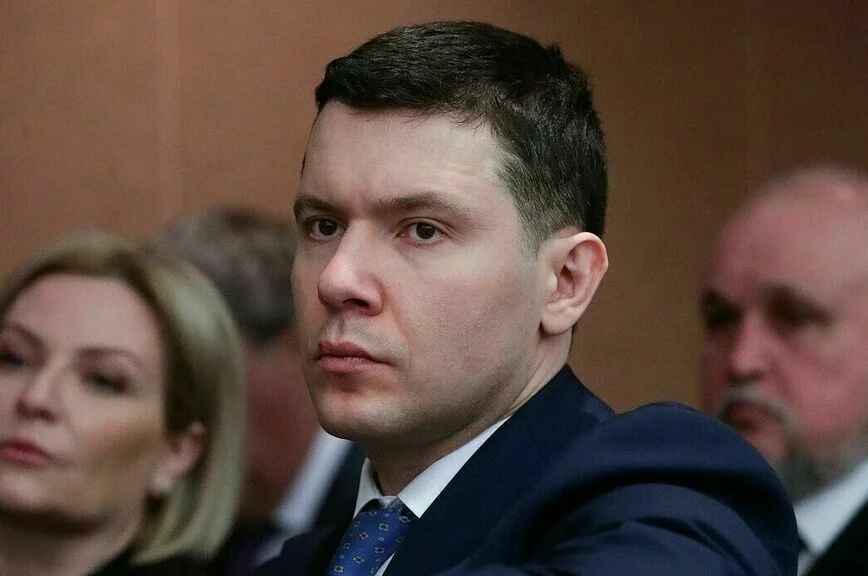 Антон Алиханов.