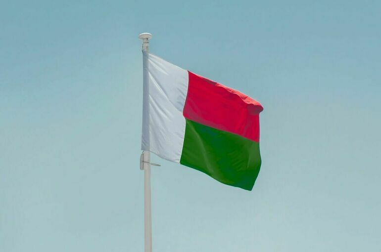 Посольство на Мадагаскаре не получало данных о пострадавших в протестах россиянах