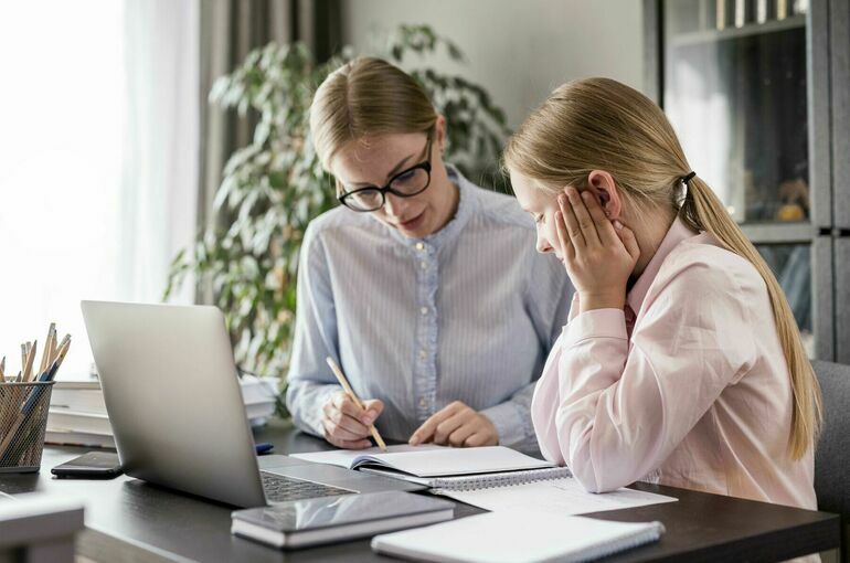 Каждый второй школьник занимается с репетитором — исследование «Ингосстраха»