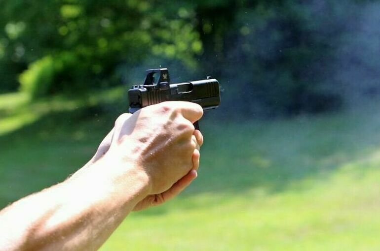 Три человека пострадали в перестрелке возле школы в Дагестане