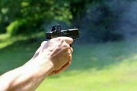 Три человека пострадали в перестрелке возле школы в Дагестане