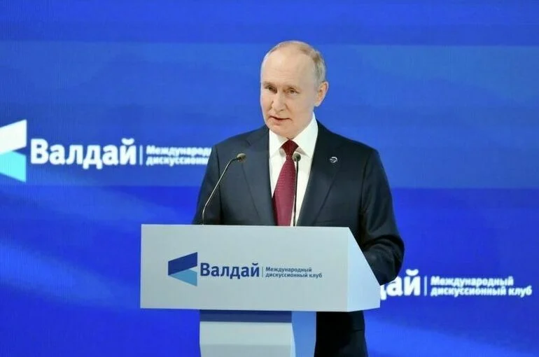 Путин: Международные отношения переживают кардинальную трансформацию