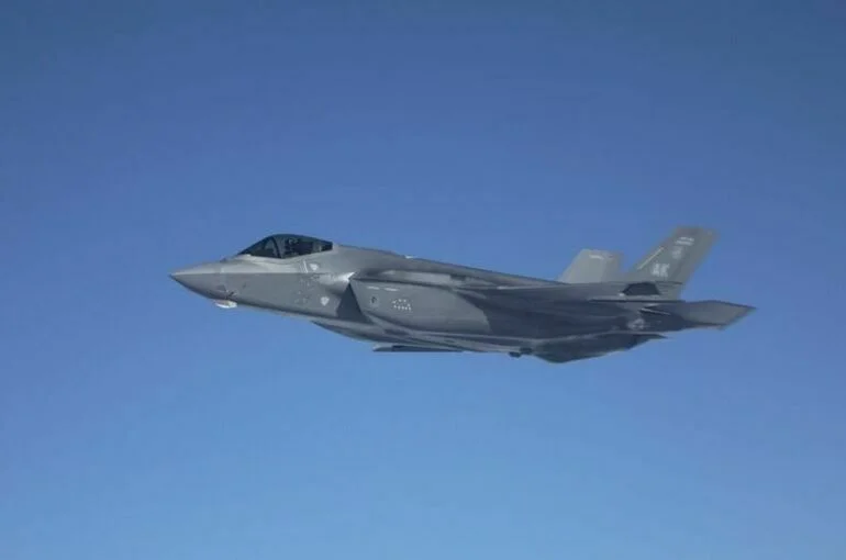 Эксперт сравнил с пальбой по воробьям возможное использование F-35 Европой