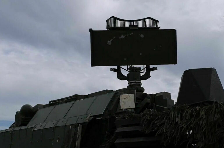 Над регионами России ночью перехватили более 250 украинских беспилотников