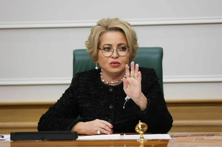 Матвиенко предложила ограничить снижение дотаций регионам