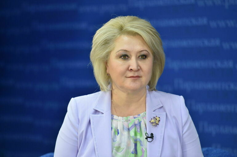 Сенатор Гумерова: В РФ рынок учебного оборудования представлен 300 производителями