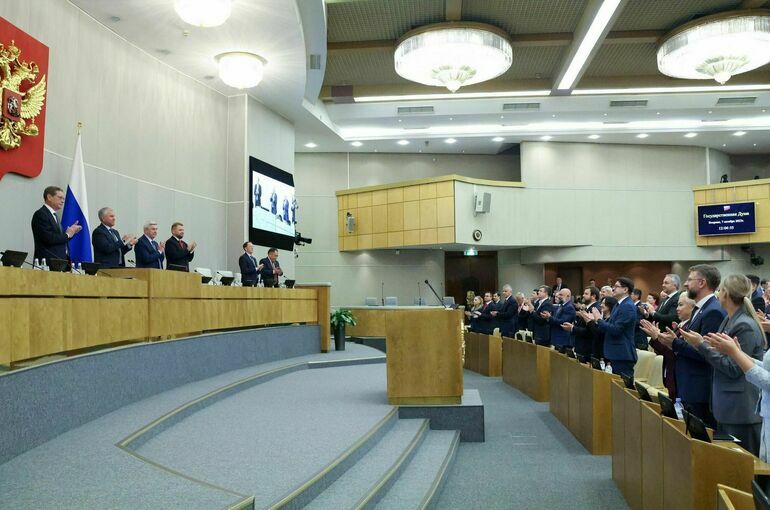 Госдума поздравила Владимира Путина с днем рождения