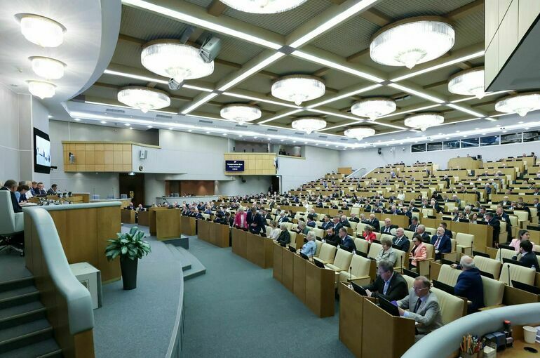 Госдума приняла в I чтении законопроект о расширении жилищных гарантий для детей-сирот