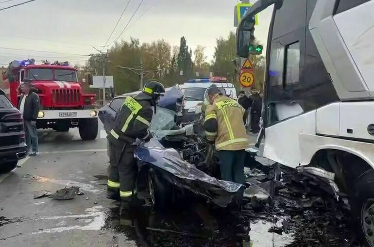 Четыре человека погибли в массовом ДТП в Ижевске