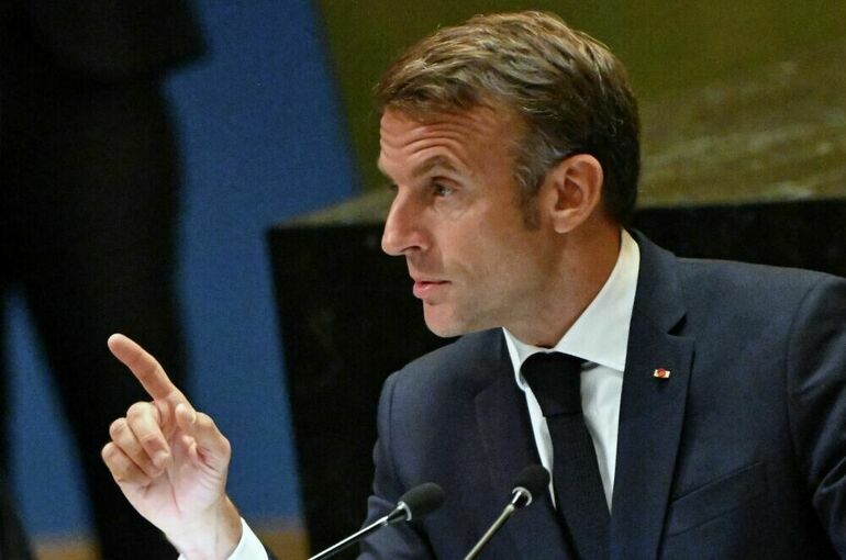 С чем Макрон обратится к нации
