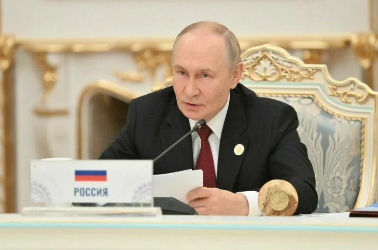 Путин: СНГ не утрачивает своего гуманитарного значения