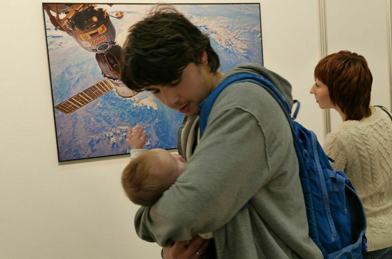 Для отцов-студентов предложили ввести стипендию