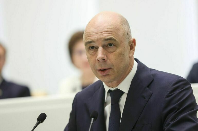 Силуанов анонсировал скорое устранение проблем с поставками бензина