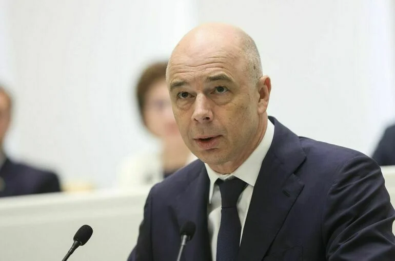Силуанов анонсировал скорое устранение проблем с поставками бензина