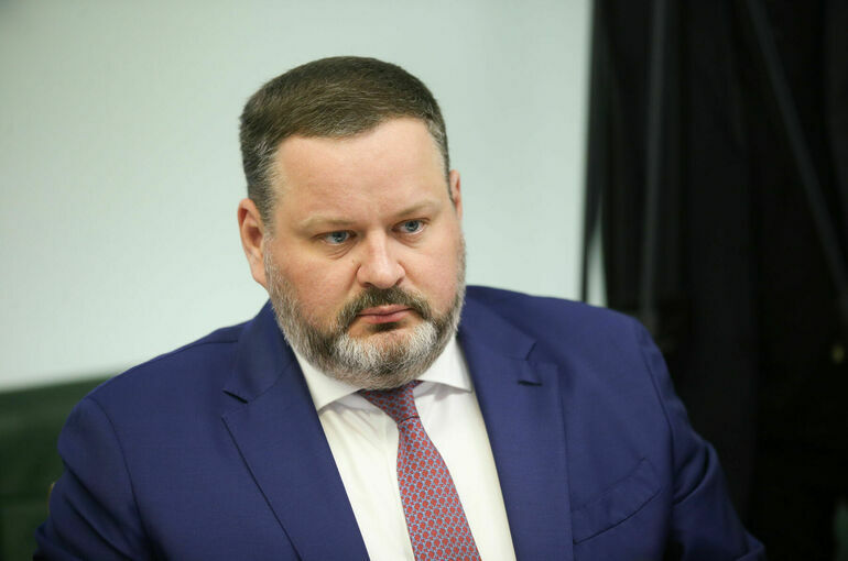 Котяков: Нацпроект «Семья» в ближайшие годы должен улучшить демографическую ситуацию