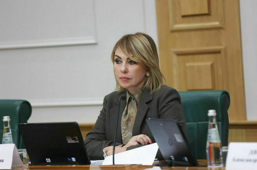 Елена Фастова. 