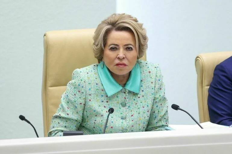 Матвиенко предложила создателям кино проникнуться идеями семейноцентричности