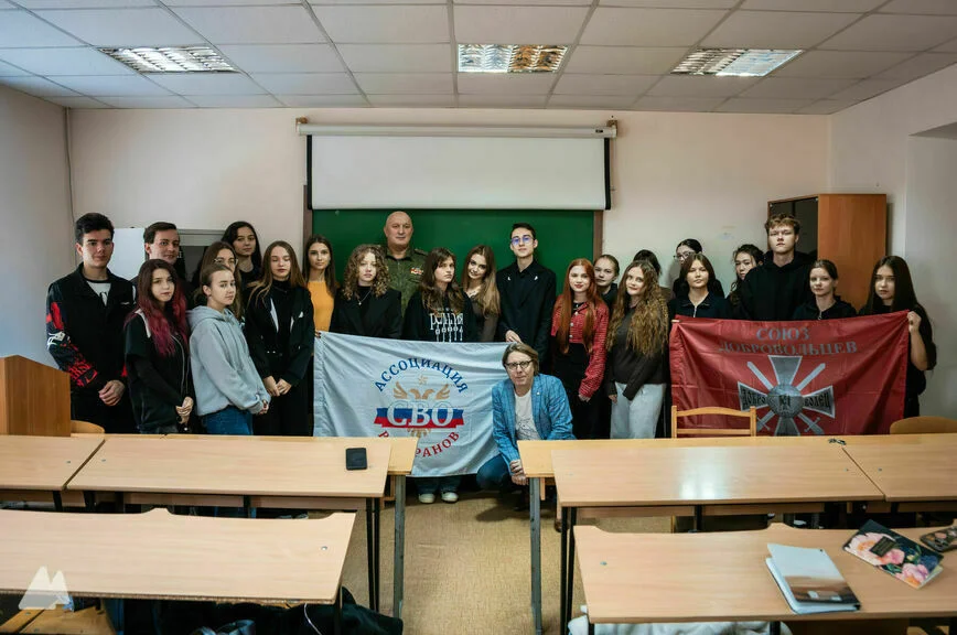 Встреча Виктора Аносова со студентами