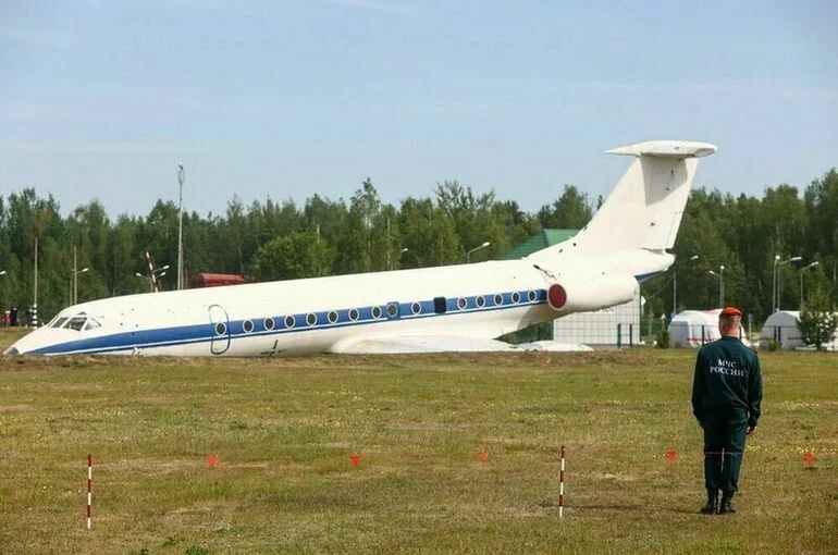 Спасателям запретят передавать непроверенные данные об упавшем самолете