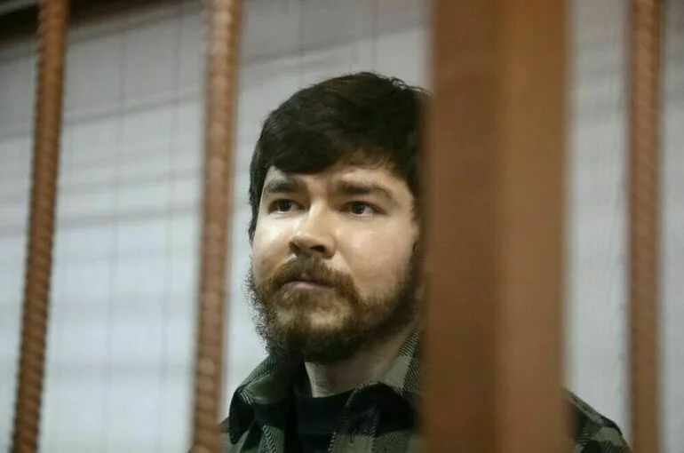 Блогеру Аязу Шабутдинову запросили 8 лет колонии и штраф 15 млн рублей