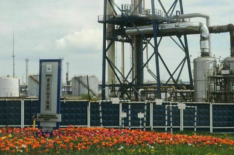 Резервистов будут привлекать для защиты нефтеперерабатывающих заводов