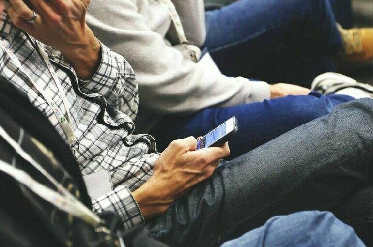 Россиянам оставят региональные сервисы при отключении мобильного интернета