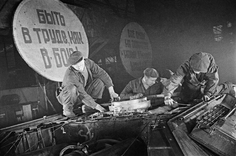 Кого привлекали к трудовой повинности в военное время