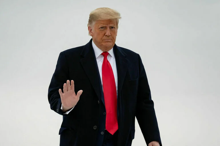 Трамп: Китай согласился начать процесс покупки американских энергоносителей