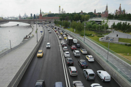 ФТС не меняла подходы к проверке уплаты утильсбора на машины из Казахстана