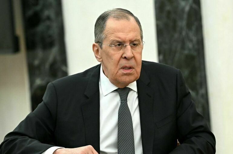 FT: Встречу Трампа и Путина отменили в связи с позицией РФ по Украине