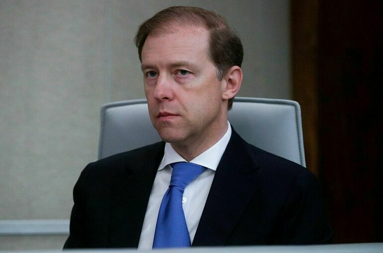 Мантуров: Утильсбор не призван закрыть российский рынок