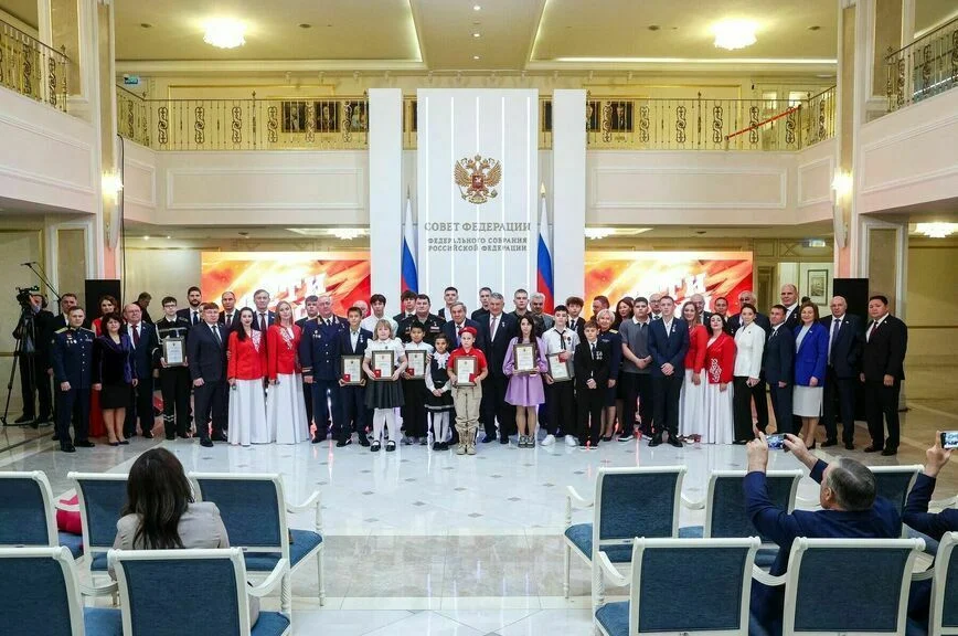 Герои России — юным героям: как дети становятся примером для взрослых