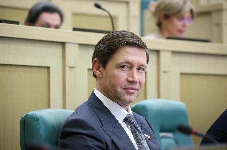 Сенатор Шейкин: Отсутствие этических и правовых рамок чревато утратой контроля над ИИ