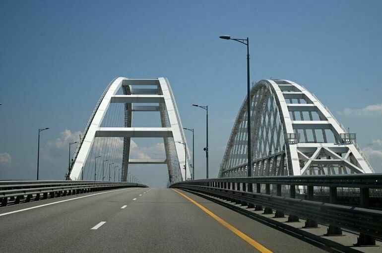 Въезд электромобилей на Крымский мост со стороны полуострова запретят