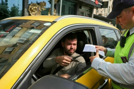 Безопасные шашечки: кто будет возить пассажиров такси
