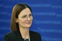 В Госдуме обсуждают возможность оплаты маткапиталом услуг нянь