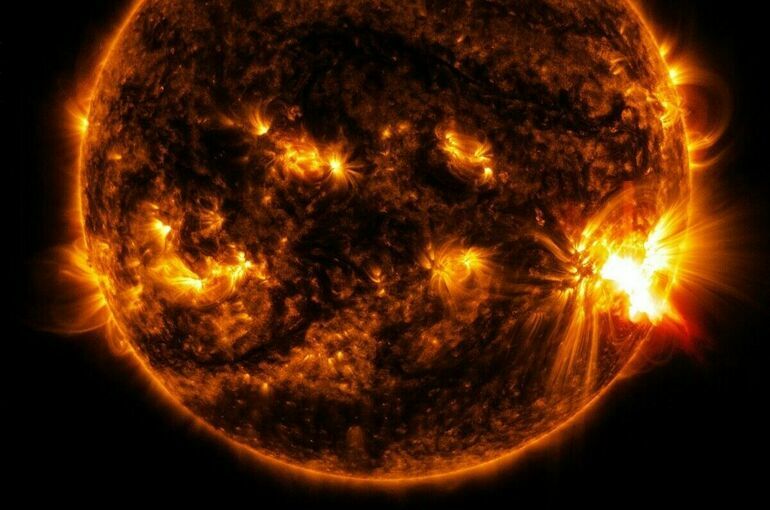 На Солнце начались сильные вспышки после двухнедельного перерыва
