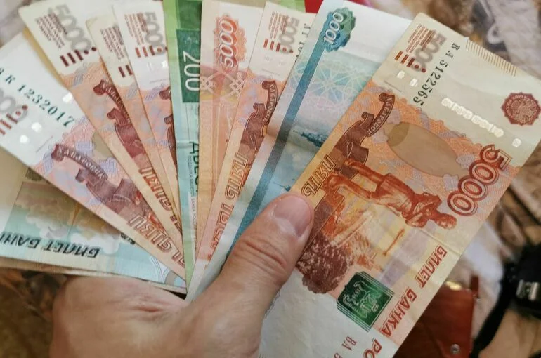 Для учителей и врачей в приграничных регионах предложили ввести надбавки