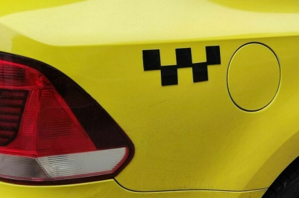 Многодетным — льготы, водителям — низкие штрафы: как будут работать такси