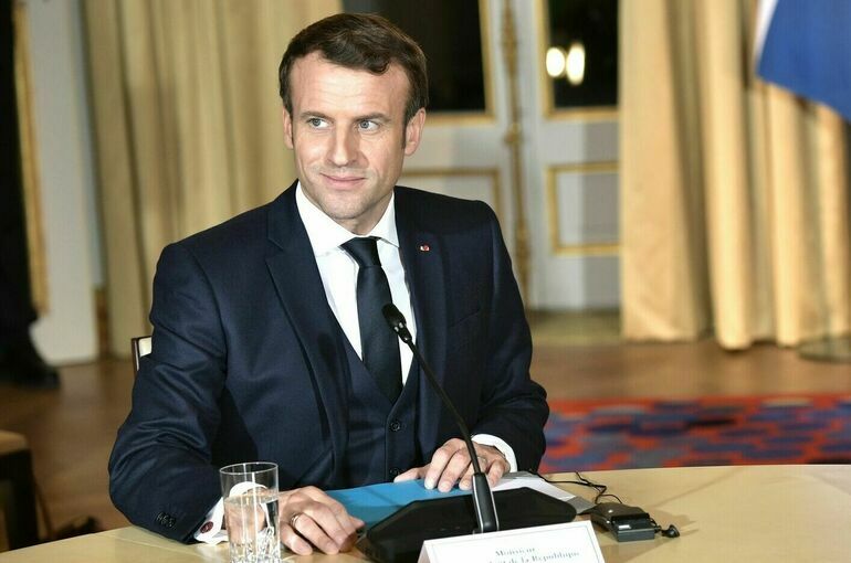Во Франции назвали Макрона худшим президентом страны