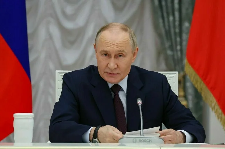 Путин поблагодарил партнеров РФ за восстановление прав Паралимпийского комитета