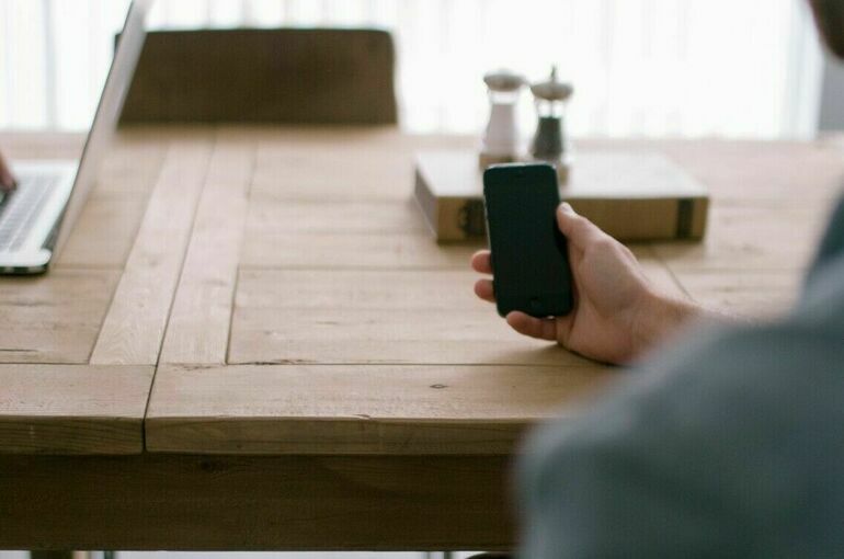 Операторов предложили обязать отключать связь при запросе от ФСБ