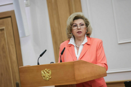 Москалькова: РФ делает все, чтобы помочь своим гражданам вернуться из Прибалтики