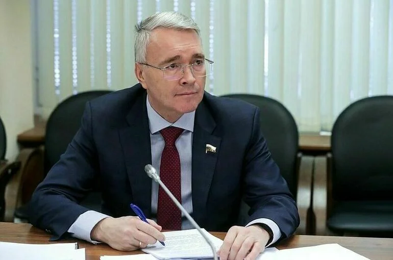 Ранее проданные квартиры предложили возвращать только после обращения в полицию